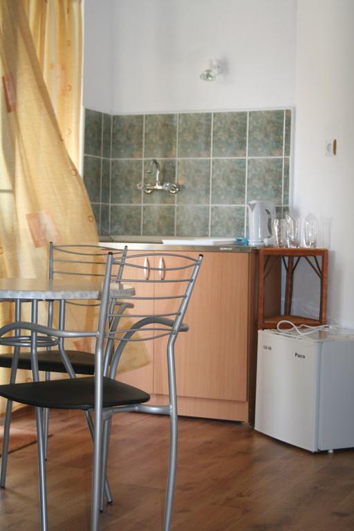 Guest House Sokratovi Obzor Quarto foto